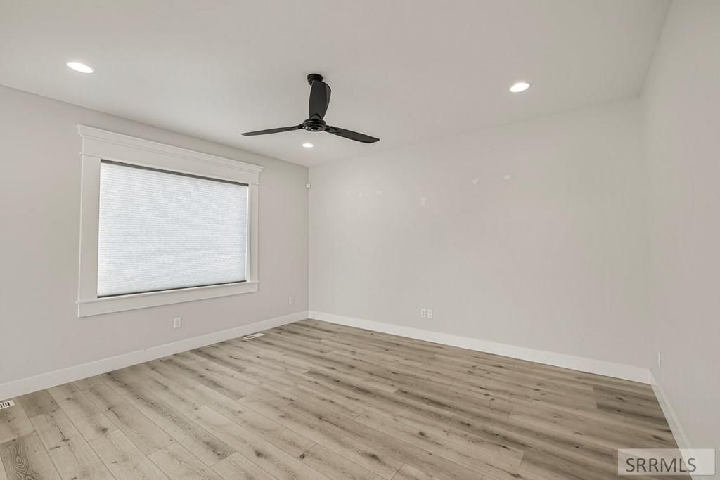 Image 5 of property listing at 671 Yarmouth Street, Idaho Falls, ID 83402