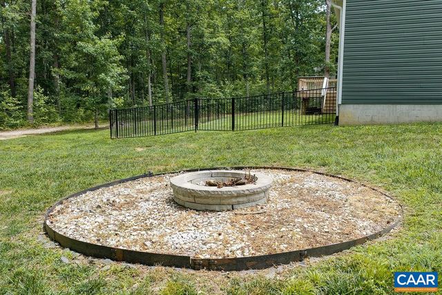 157 HICKORY RIDGE CIR, Mineral, VA 23117