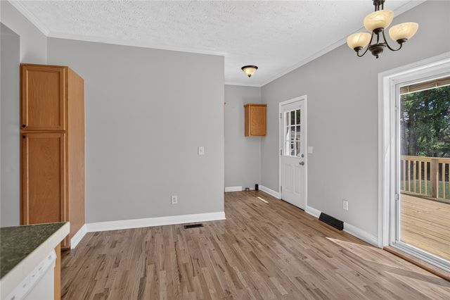 564 Fairfield Road, Walhalla, SC 29691