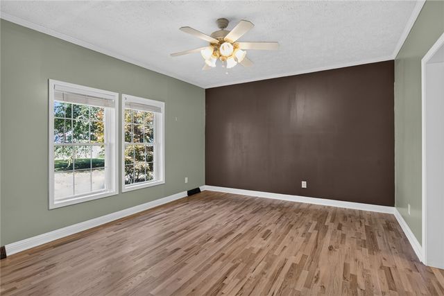 564 Fairfield Road, Walhalla, SC 29691