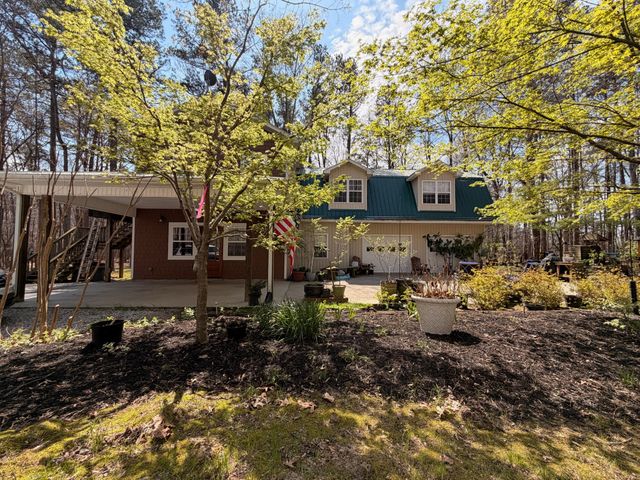 3659 Pea Ridge Rd, Liberty, TN 37095