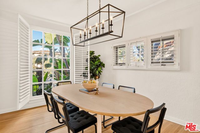 2321 Manning Avenue, Los Angeles, CA 90064