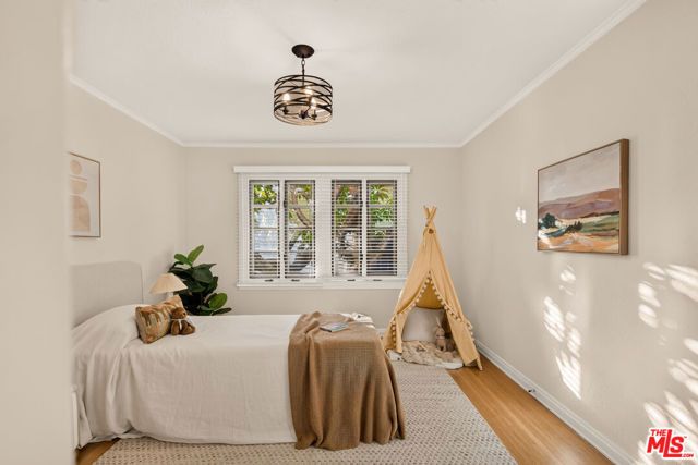 2321 Manning Avenue, Los Angeles, CA 90064
