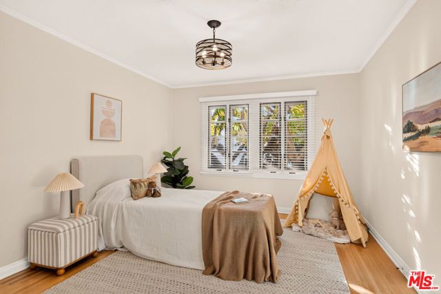 2321 Manning Avenue, Los Angeles, CA 90064