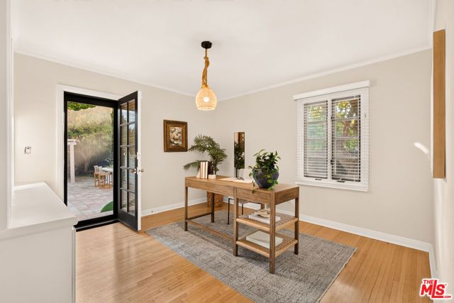 2321 Manning Avenue, Los Angeles, CA 90064