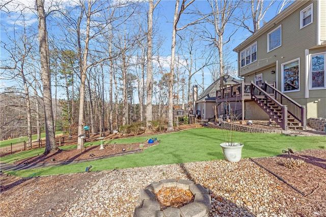 3535 Fairgreen Court, Douglasville, GA 30135