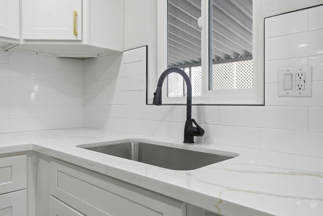 415 N Akers Street 47, Visalia, CA 93291