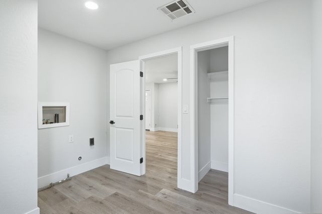 415 N Akers Street 47, Visalia, CA 93291