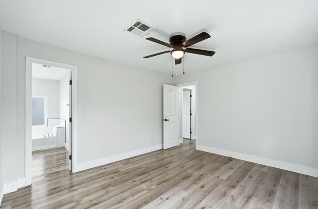 415 N Akers Street 47, Visalia, CA 93291