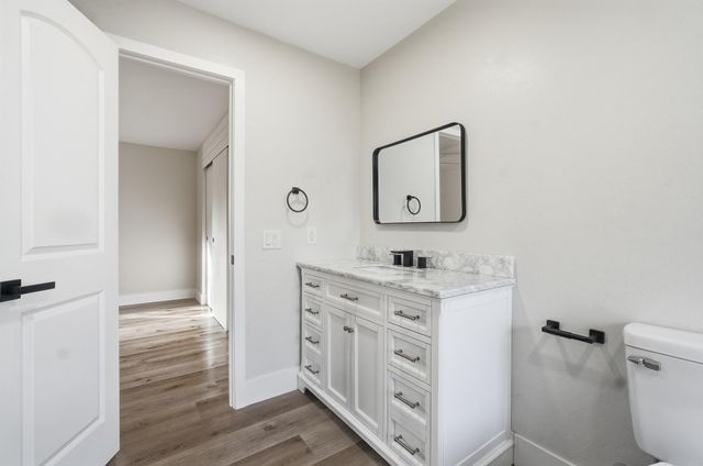 415 N Akers Street 47, Visalia, CA 93291