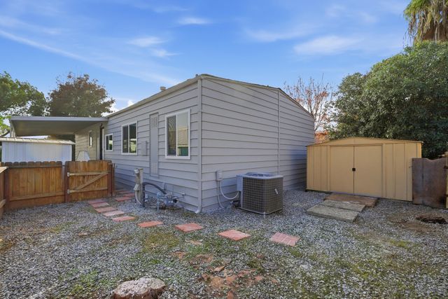 415 N Akers Street 47, Visalia, CA 93291