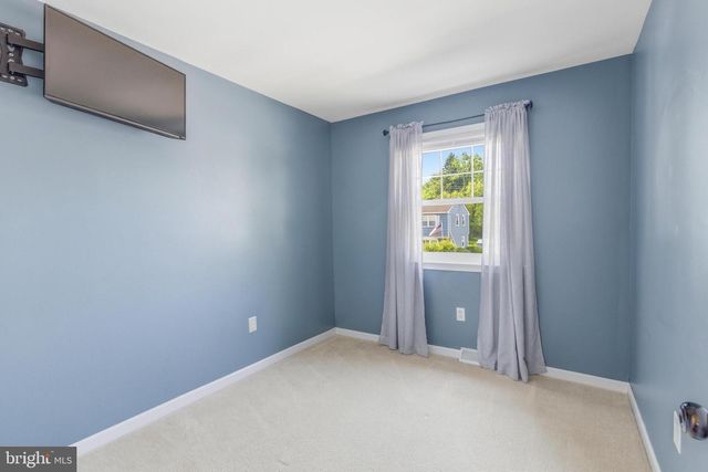1537 PRINCESS ANNE DR, Lancaster, PA 17601