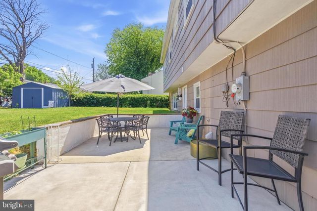 1537 PRINCESS ANNE DR, Lancaster, PA 17601