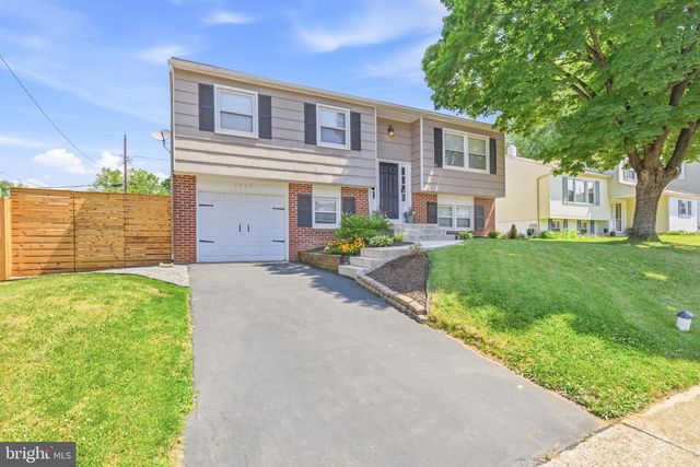 1537 PRINCESS ANNE DR, Lancaster, PA 17601
