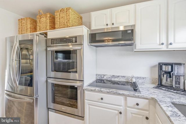 1537 PRINCESS ANNE DR, Lancaster, PA 17601