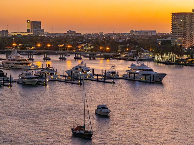 209 N Birch Road 1002, Fort Lauderdale, FL 33304