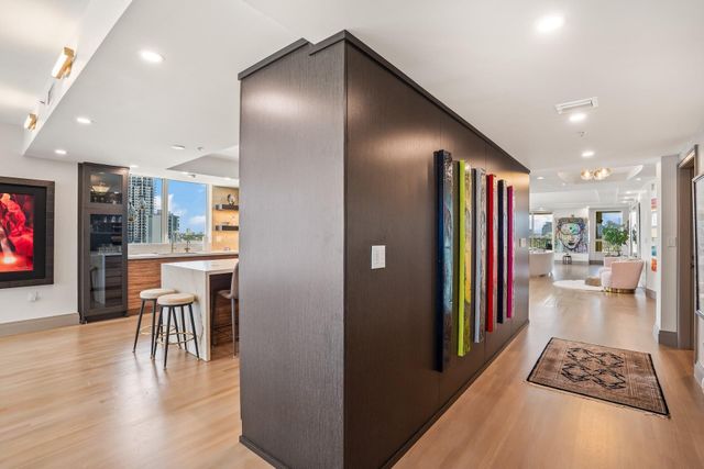 209 N Birch Road 1002, Fort Lauderdale, FL 33304