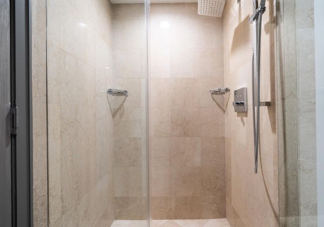 209 N Birch Road 1002, Fort Lauderdale, FL 33304