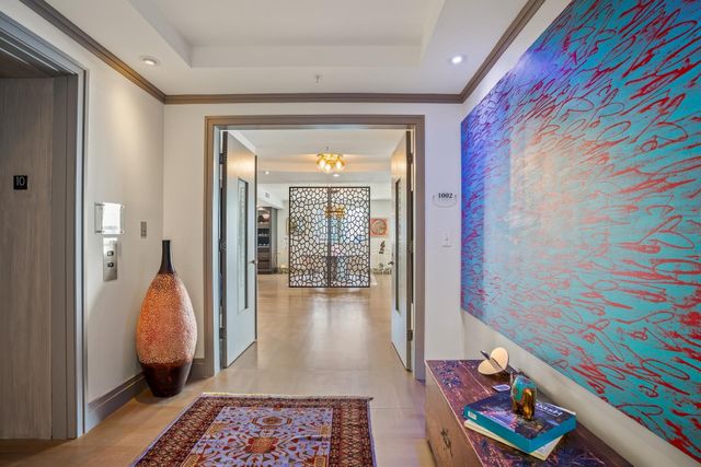 209 N Birch Road 1002, Fort Lauderdale, FL 33304