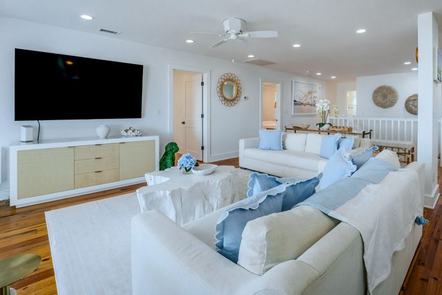 603 E Arctic Avenue, Folly Beach, SC 29439