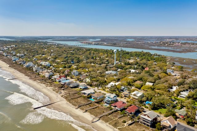 603 E Arctic Avenue, Folly Beach, SC 29439