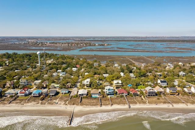 603 E Arctic Avenue, Folly Beach, SC 29439