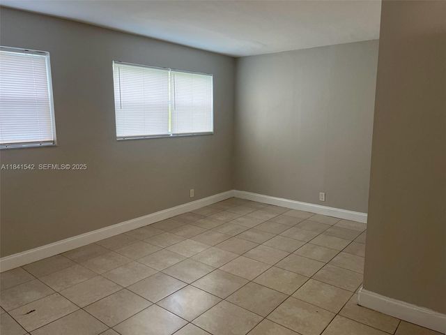 1450 N 64th Avenue, Hollywood, FL 33024