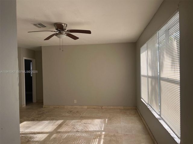 1450 N 64th Avenue, Hollywood, FL 33024