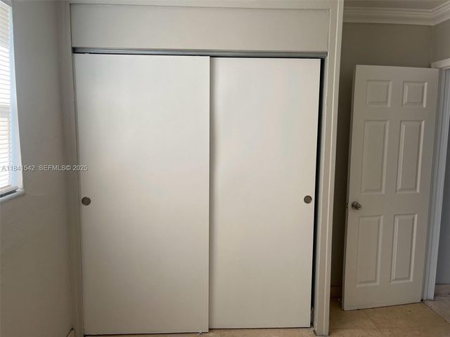 1450 N 64th Avenue, Hollywood, FL 33024