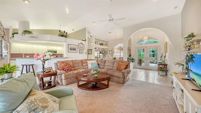 552 WESTMOUNT LANE, Venice, FL 34293