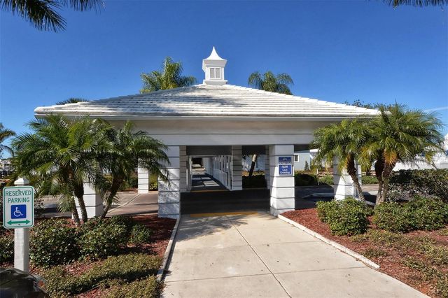 552 WESTMOUNT LANE, Venice, FL 34293