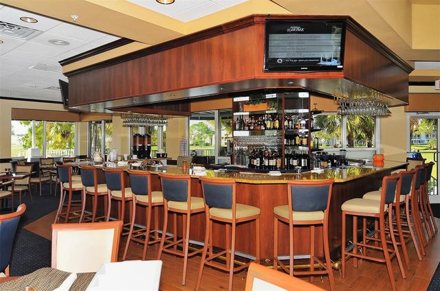 552 WESTMOUNT LANE, Venice, FL 34293