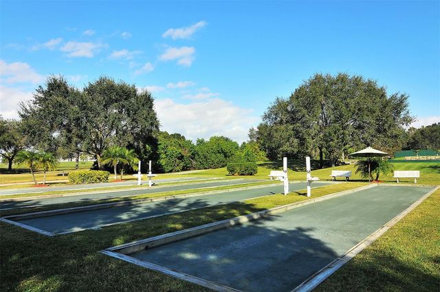 552 WESTMOUNT LANE, Venice, FL 34293