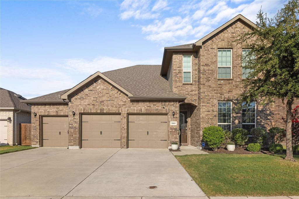 2805 Lakeside Drive, Aubrey, TX 76227 — photo 2