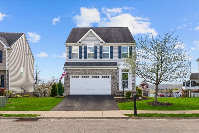304 Sunrise Dr, Collier Twp, PA 15106