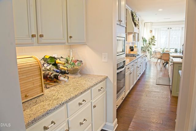 201 King Oak Street, Holly Springs, NC 27540