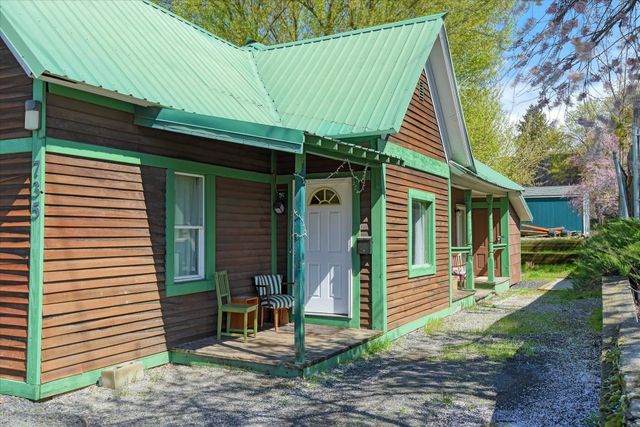 735 S Sherman St, Spokane, WA 99202