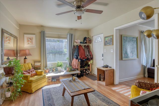 735 S Sherman St, Spokane, WA 99202