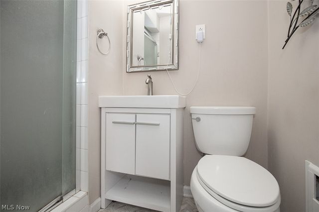 19015 Van Aken Boulevard 406, Shaker Heights, OH 44122