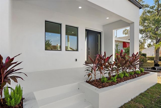 2320 W NORTH B STREET 2, Tampa, FL 33609