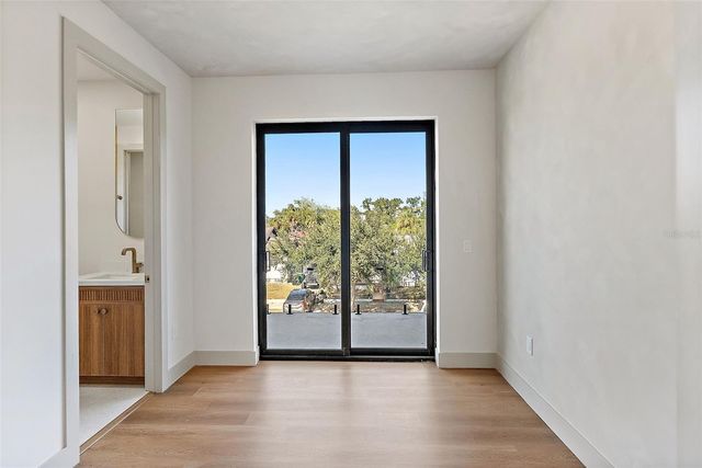 2320 W NORTH B STREET 2, Tampa, FL 33609