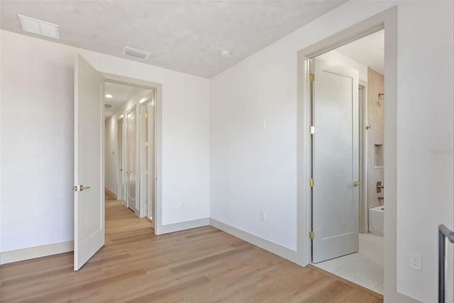 2320 W NORTH B STREET 2, Tampa, FL 33609