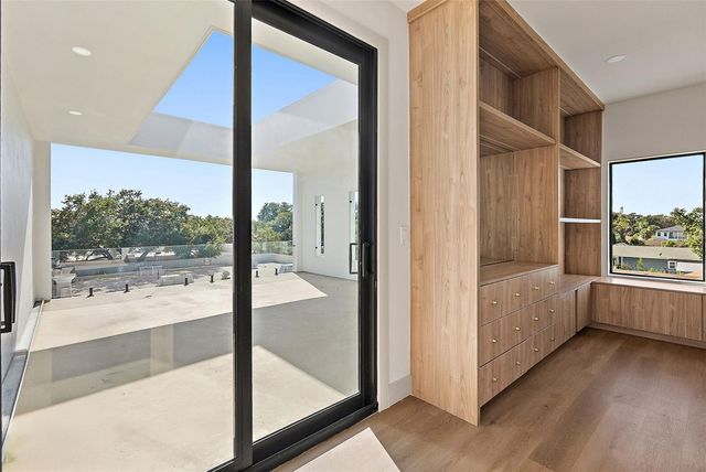 2320 W NORTH B STREET 2, Tampa, FL 33609