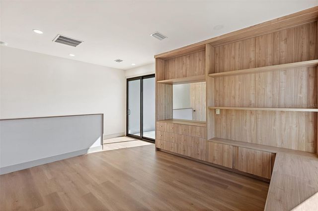 2320 W NORTH B STREET 2, Tampa, FL 33609