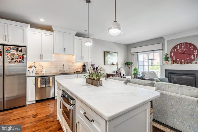 23 CENTRAL AVE, Berwyn, PA 19312
