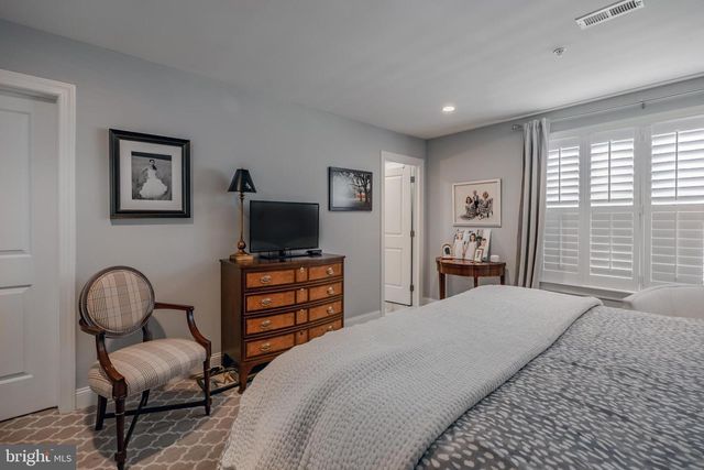 23 CENTRAL AVE, Berwyn, PA 19312