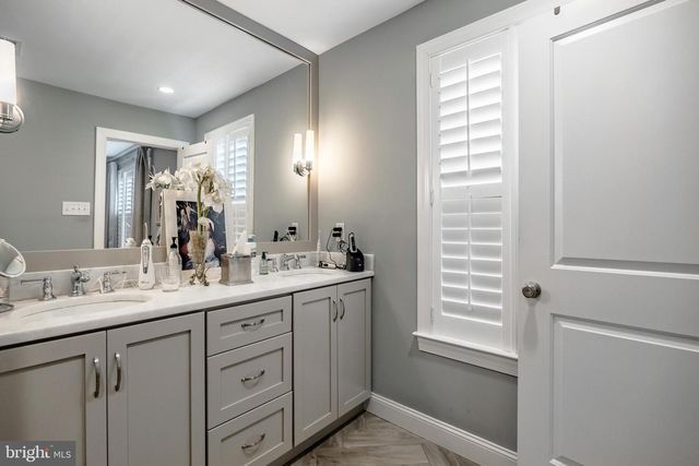 23 CENTRAL AVE, Berwyn, PA 19312