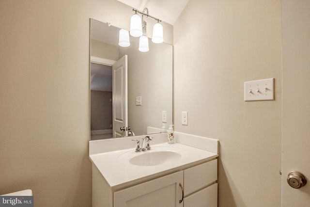 23 CENTRAL AVE, Berwyn, PA 19312
