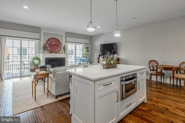 23 CENTRAL AVE, Berwyn, PA 19312