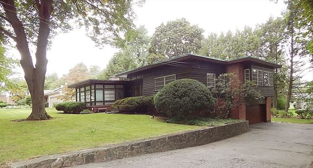 1551 Commonwealth Ave., Newton, MA 02465
